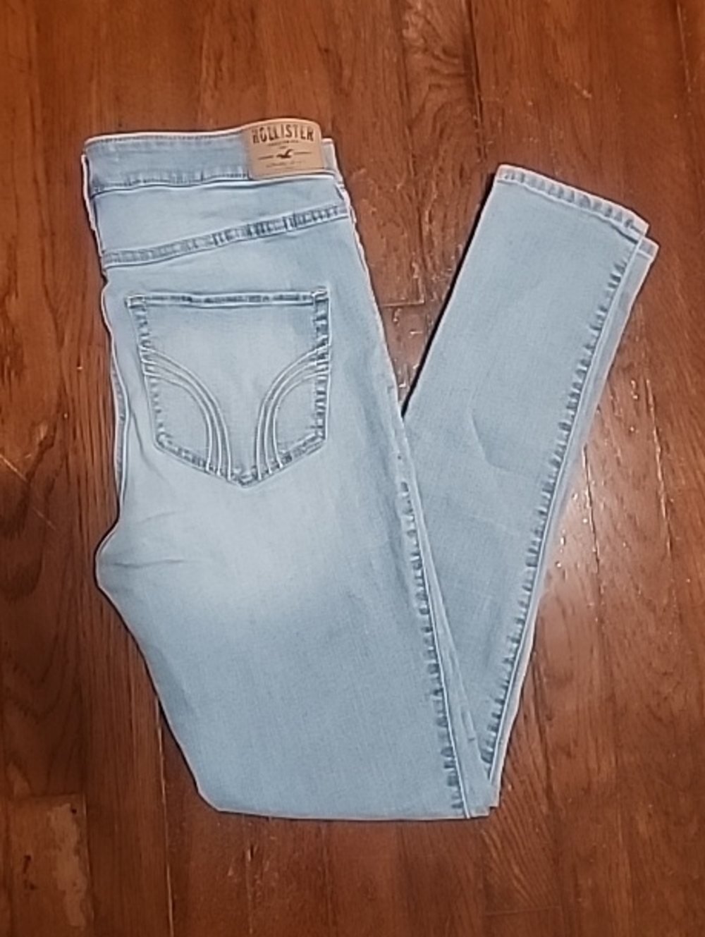 Hollister 11R Super Skinny Highrise Jeans